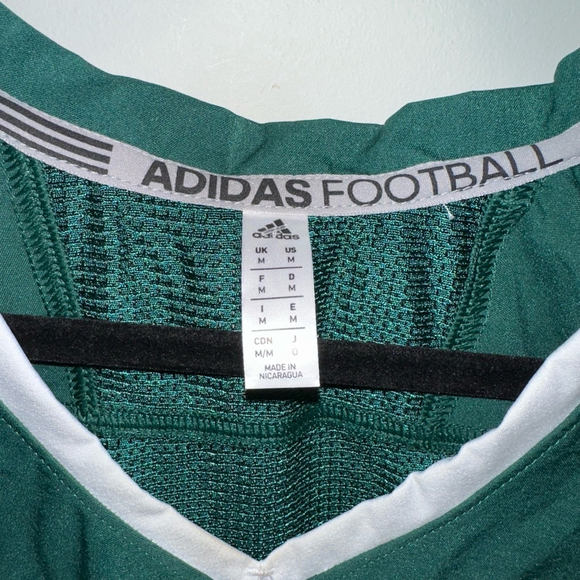 ADIDAS TECHFIT HYPED FOOTBALL Practice JERSEY Shirt Men's M Green & White NEW - Picture 13 of 16